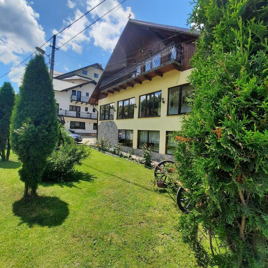 Casa Dana Olteanu Hotel Moeciu De Sus Bagian luar foto