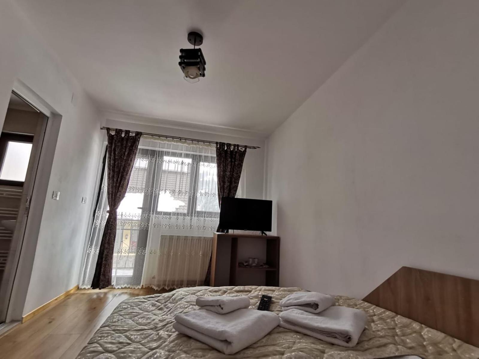 Casa Dana Olteanu Hotel Moeciu De Sus Bagian luar foto
